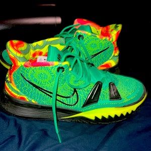 Kyrie 7 ‘Weatherman’